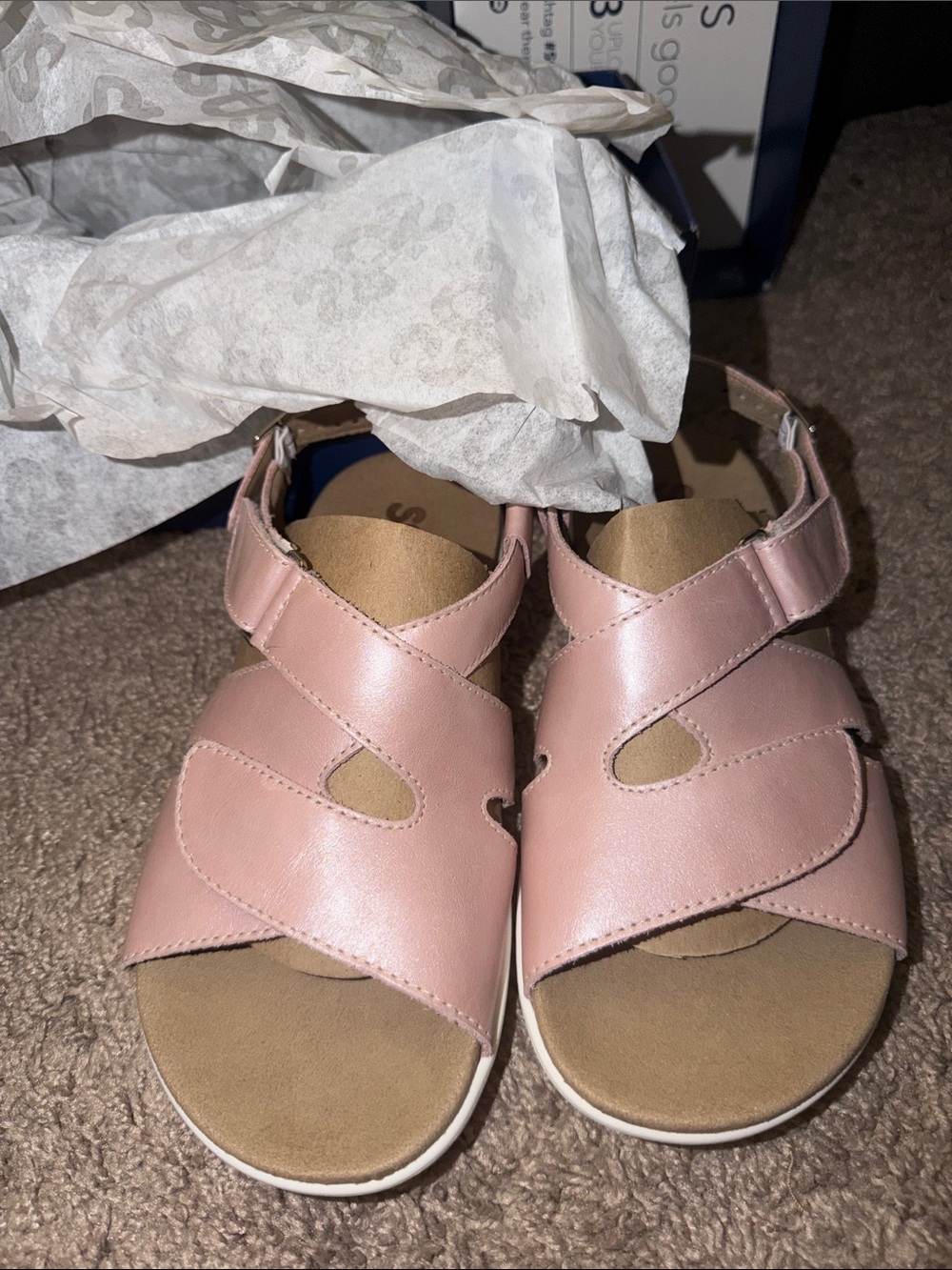 Women’s SAS Huggy Pink Leather Adjustable Strap Sandals - Size 7W